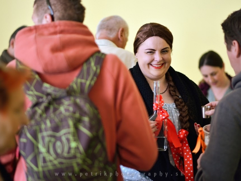 Fašiangový karneval spojený s pochovávaním basy 
