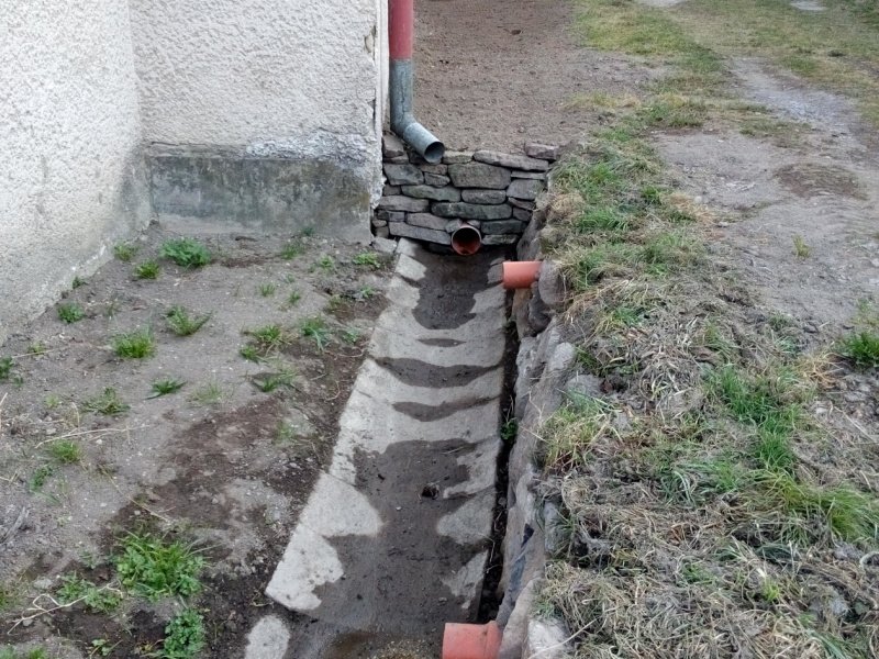 Fašiangový karneval spojený s pochovávaním basy 