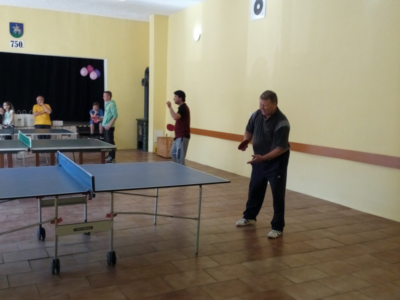 Fašiangový karneval spojený s pochovávaním basy 