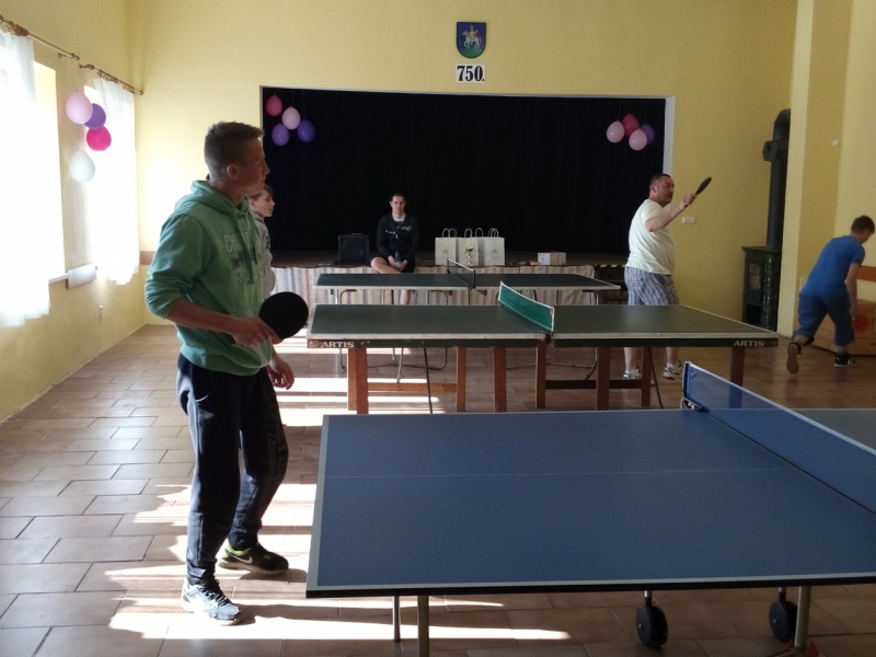 Fašiangový karneval spojený s pochovávaním basy 