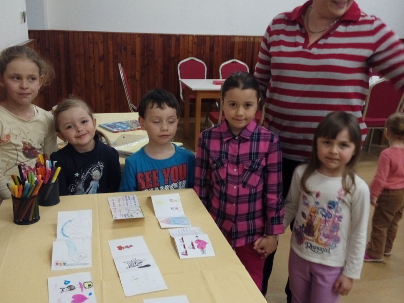 Pálenie Moreny v našej obci spojené s Veľkonočnými trhmi a tvori