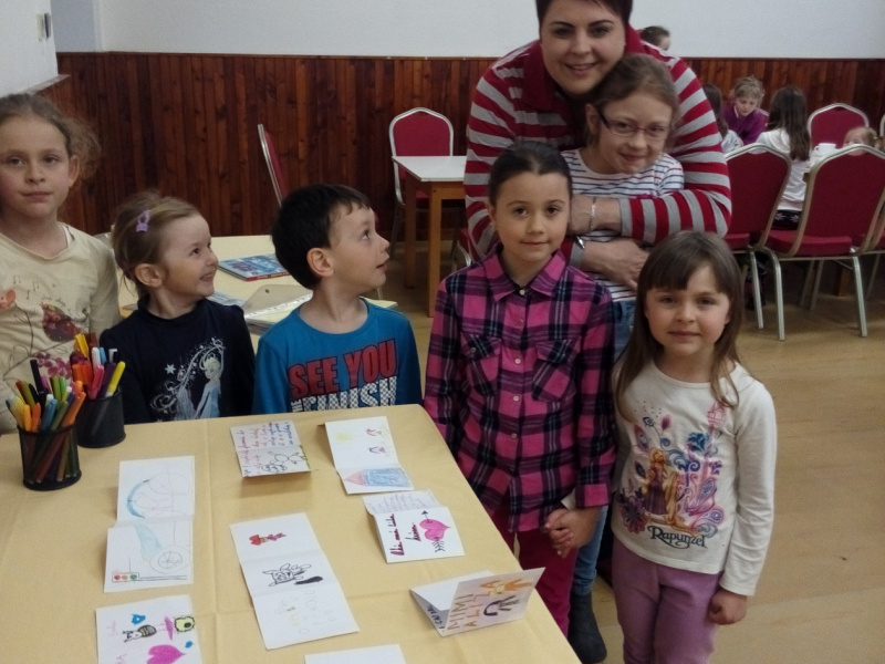 Pálenie Moreny v našej obci spojené s Veľkonočnými trhmi a tvori