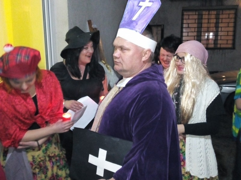 Pálenie Moreny v našej obci spojené s Veľkonočnými trhmi a tvori