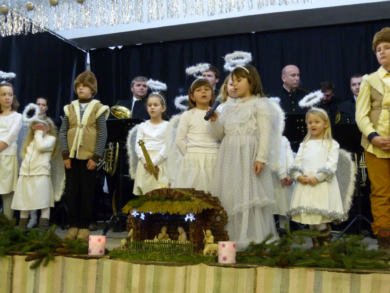 Odhalenie pamätnej tabule , udelenie Čestného občianstva obce 
