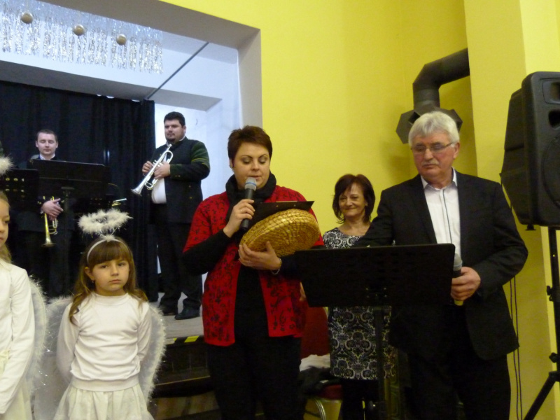 Odhalenie pamätnej tabule , udelenie Čestného občianstva obce 